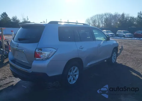 2012 Toyota Highlander Se V6 z USA, uszkodzony, nr VIN 5TDBK3EH3CS103174